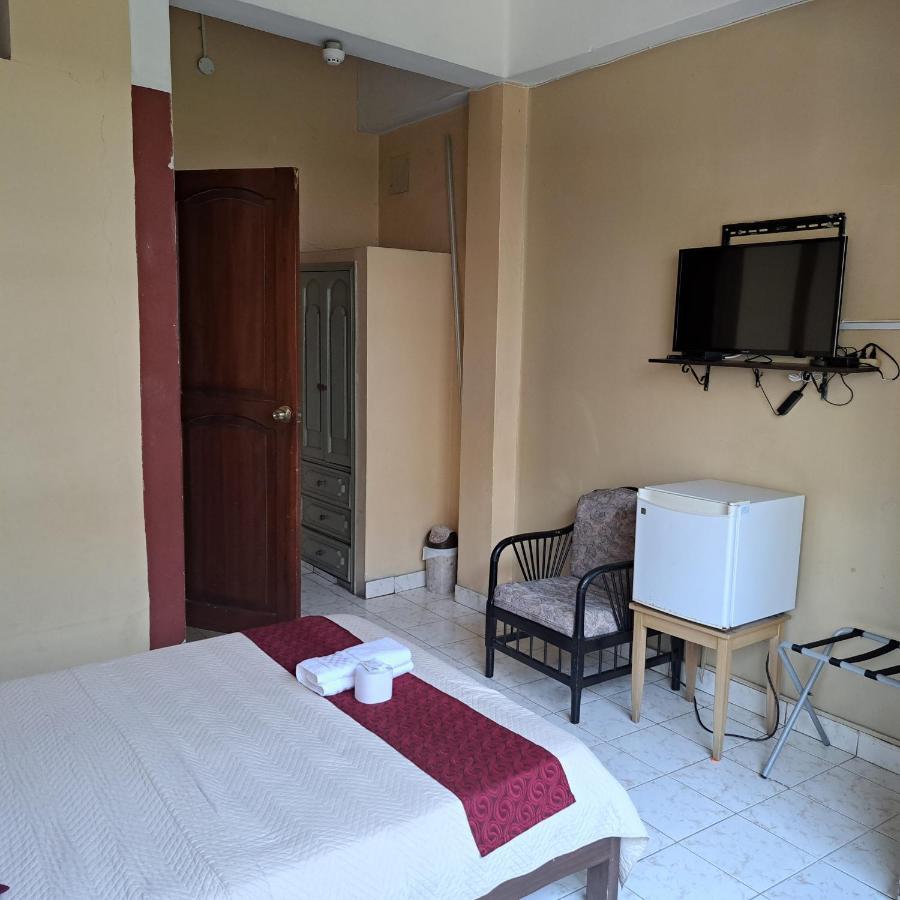 גוויאקיל Atlantic Suites Hotel מראה חיצוני תמונה